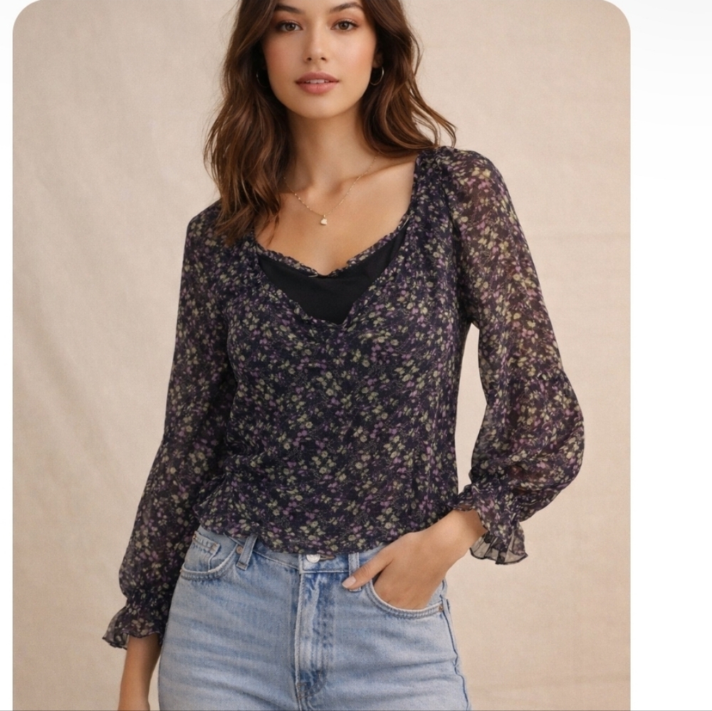 The‎ Raconteur Floral Long Sleeve Top SIZE Small  Petite Nwt!!